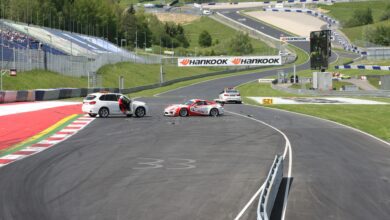 AutounfällemitDoge ThemawerdenletzteinNASCAR,daderPreissinktprice
