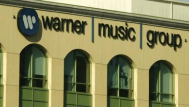 Warner Music Group taucht tiefer in Metaverse ein und investiert in DressX