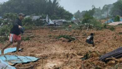 Erdrutsch in Indonesien tötet 15, Dutzende werden vermisst