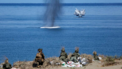 Die Philippinen und die USA wehren in jährlichen Militärübungen simulierte ausländische Eindringlinge ab