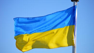 Ukraine-Liveblog: ++ Russland schreibt Selenskyj zur Fahndung aus ++